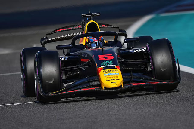 Оливер Гёте