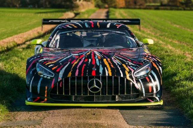 Mercedes команды Parker Racing, фото из социальных сетей