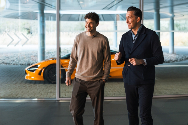 Миккел Йенсен и Джеймс Баркли, фото McLaren Racing