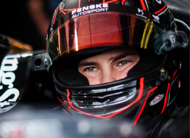 Никита Бедрин за рулём гоночного электромобиля DS Penske, фото пресс-службы команды