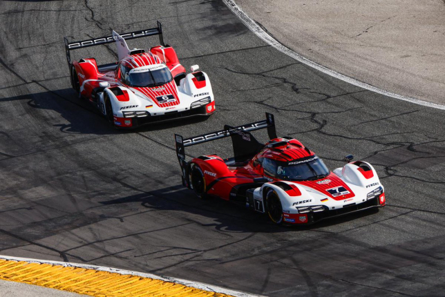 Гиперкары Porsche на трассе в Дайтоне, фото пресс-службы команды