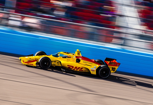 Алекс Палоу на тестах в Аризоне, фото пресс-службы Chip Ganassi Racing