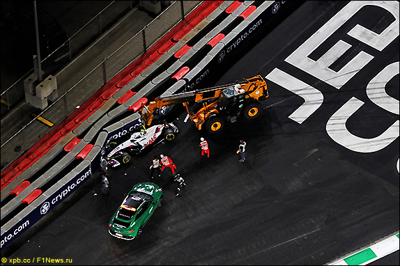 Сход Мика Шумахера