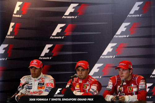Слева направо: Льюис Хэмилтон, Фелипе Масса, Кими Райкконен