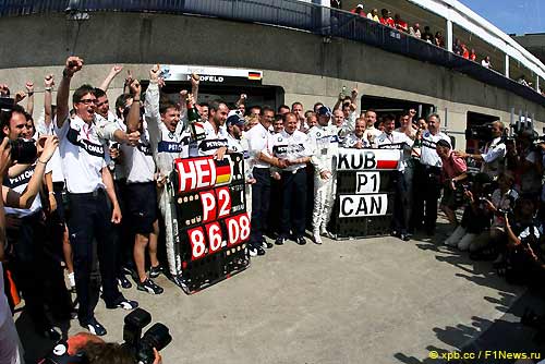 Ник Хайдфельд и Роберт Кубица, первая победа BMW Sauber