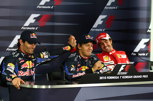 Слева направо: Марк Уэббер, Себастьян Феттель, Фернандо Алонсо