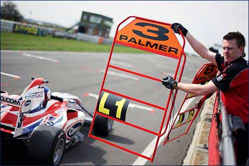 Джолион Палмер