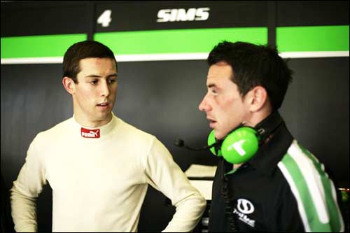 Александер Симс