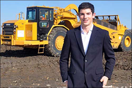 Александер Росси на строительстве трассы Гран При США в Техасе