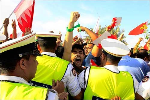 Демонстрации на улицах Манамы