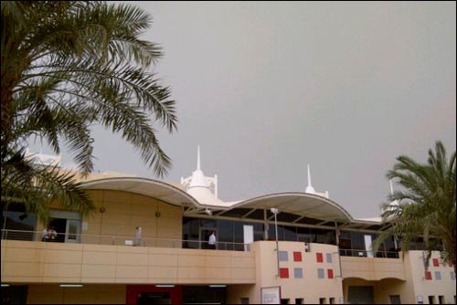 Тучи над трассой