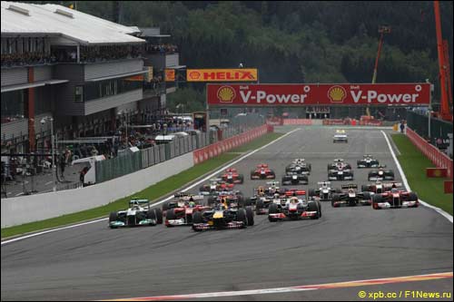 Старт Гран При Бельгии 2011 года