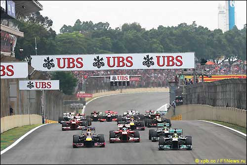 Старт Гран При Бразилии 2013