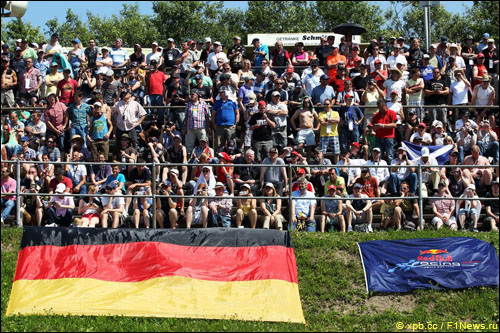 Болельщики на Нюрбургринге