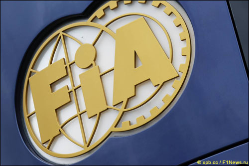 Логотип FIA