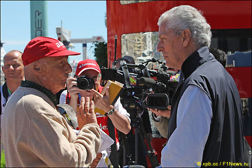 Ники Лауда и президент Pirelli Марио Тронкетти Провера (справа)