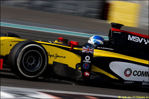 Джолион Палмер 