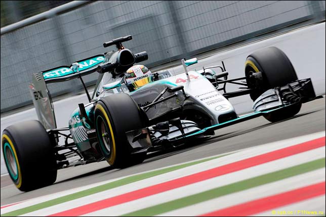 Льюис Хэмилтон