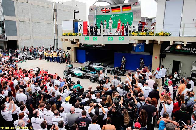 Интервью на подиуме