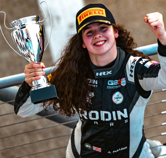 Эбби Пуллинг, фото из социальных сетей