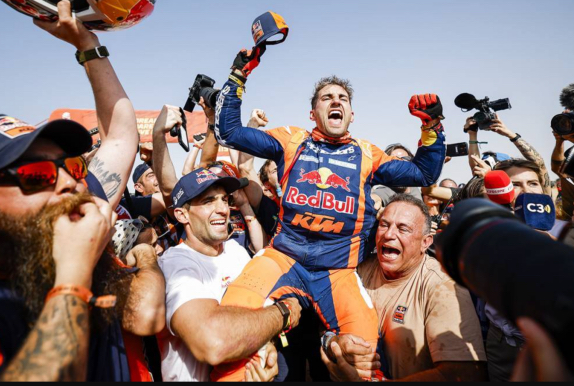 Лучиано Бенавидес выиграл Дакар в двухколёсной категории, фото пресс-службы ралли-рейда