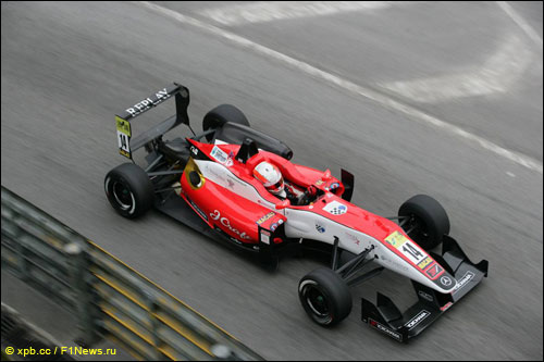 Алекс Линн на трассе Гран При Макао