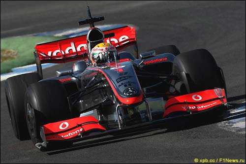 Льюис Хэмилтон