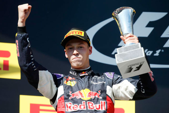 Даниил Квят