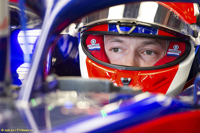 Даниил Квят