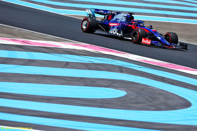 Даниил Квят