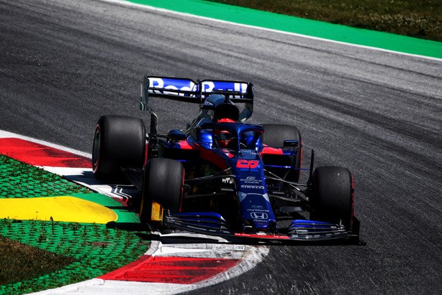 Даниил Квят