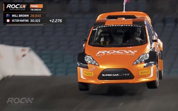 Виктору Мартену во многом за счёт такого прыжка удалось отыграть отставание и победить