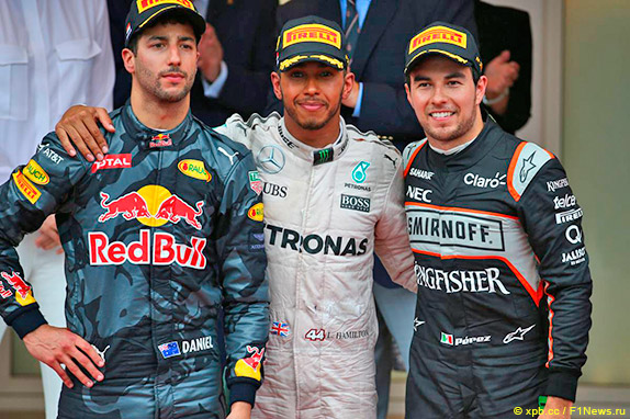 Тройка призёров Гран При Монако: Риккардо, Хэмилтон и Перес