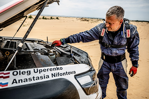 Олег Уперенко