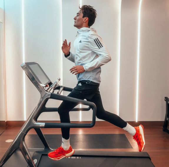 Джордж Расселл уже завершил отпуск и приступил к тренировкам, фото из социальных сетей