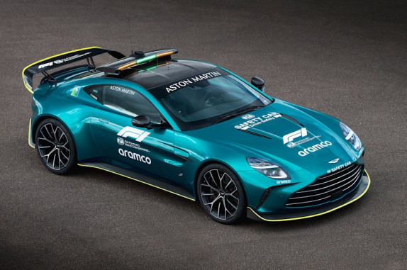 Vantage S – новый автомобиль безопасности, фото Aston Martin