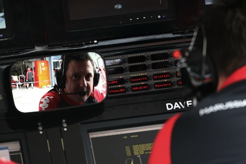 Дэйв О'Нил на командном мостике Marussia