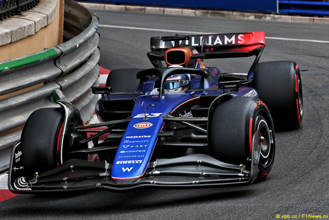 Алекс Элбон