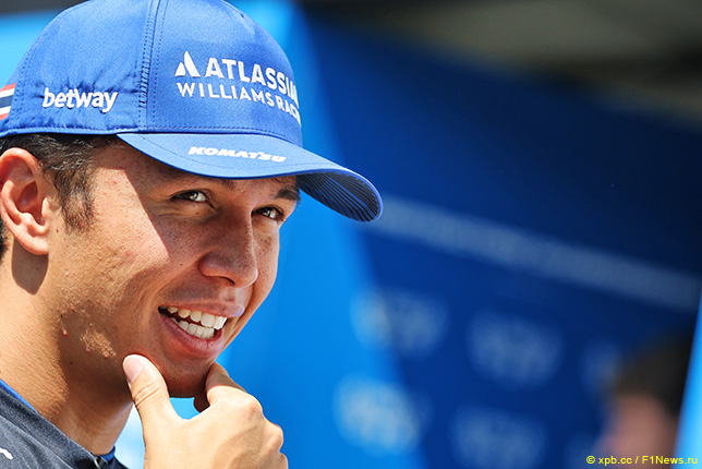 Алекс Элбон