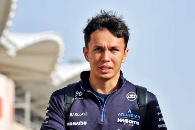 Алекс Элбон, фото XPB