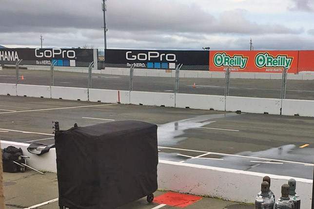 Автодром в Сономе после дождя