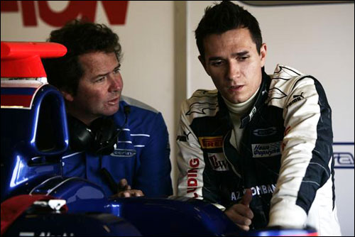 Руководитель команды Тревор Карлин и Михаил Алёшин