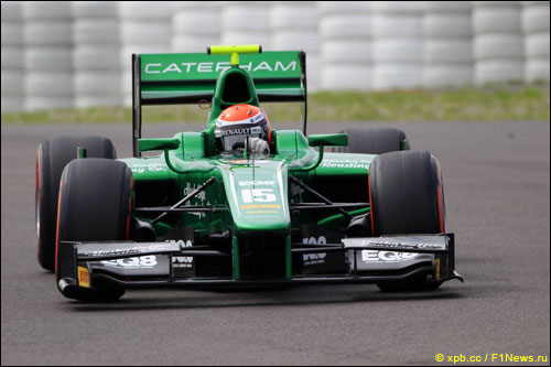 Александер Росси за рулем CT03