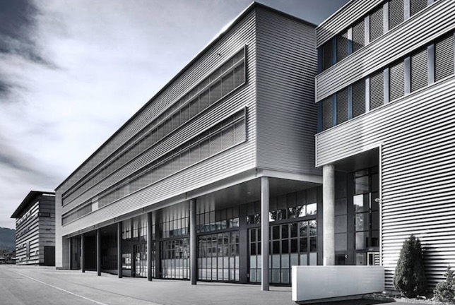 База Afla Romeo Racing в Хинвиле