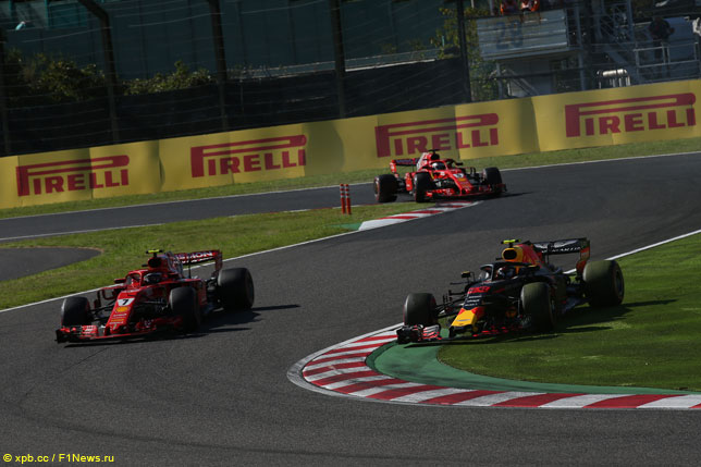 Макс Ферстаппен и гонщики Ferrari в Сузуке