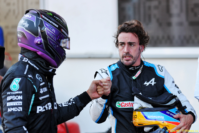 Фернандо Алонсо и Льюис Хэмилтон