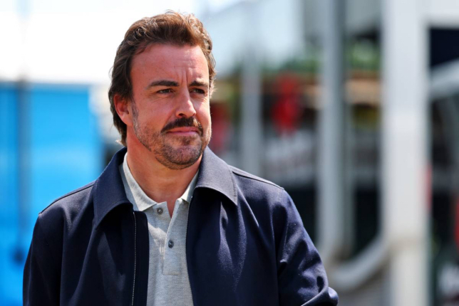 Фернандо Алонсо в паддоке Red Bull Ring, фото XPB