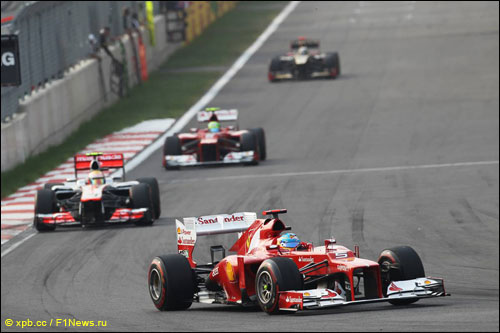 Фернандо Алонсо на трассе Гран При Кореи