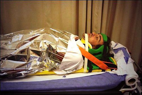 Фернандо Алонсо по дороге в госпиталь, 3 ноября, Абу-Даби