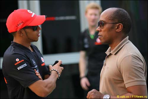 Льюис Хэмилтон и его отец Энтони